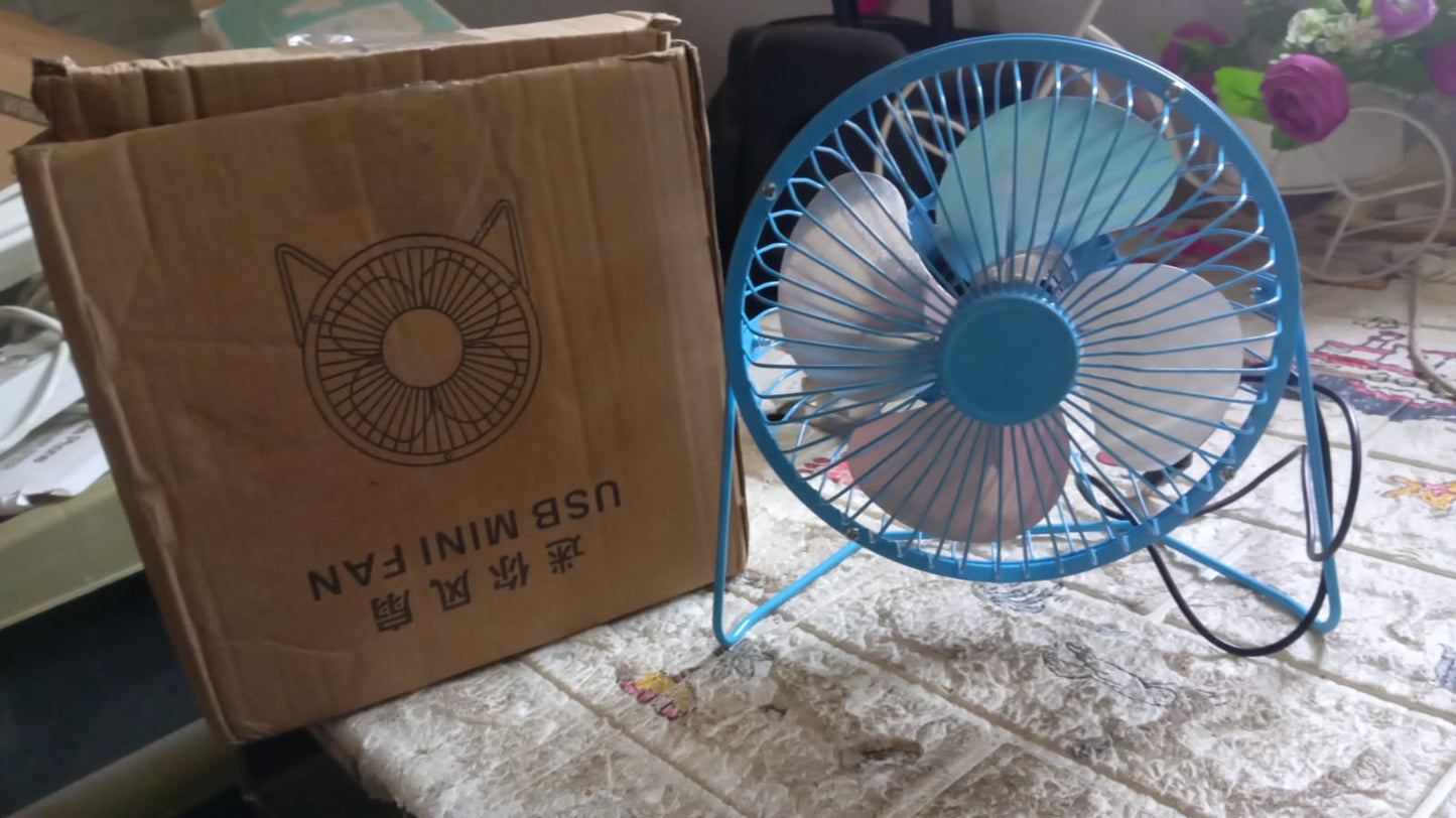 USB Table Desk Personal Metal Electronic Fan, Suitable For Office, School Use (1 Pc)