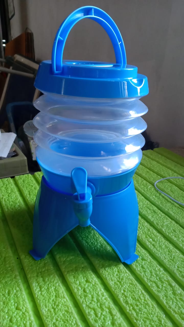 Collapsible Beverage Container with Tap Cold Drink Dispenser 3.5L Multicolor
